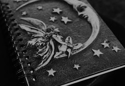 庚金女命理分析