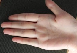 手掌桃花女怎么化解