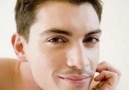 好色的男人八字特征