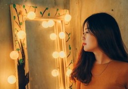 易被追求的女命八字（容易被女人倒追的男命八字）