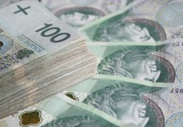 配偶极富的女命