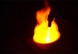 虚荣心强的八字（虚荣心强的八字特征）