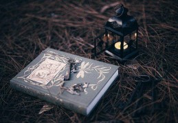 八字忌神旺好吗，要怎么化解