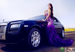 花钱大方喜欢买奢侈品的女命特征