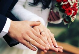 女命八字辰戌冲真的婚姻多灾吗