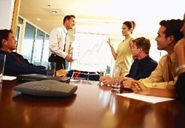 和领导对着干的八字特征