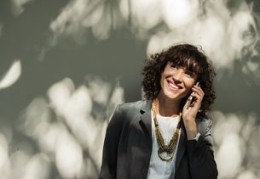 让男人无法忘记的女人八字（让男人忘不了的女人八字）