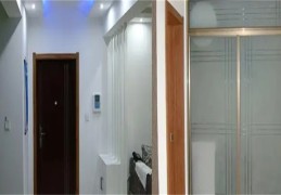 进门见厕所门好吗