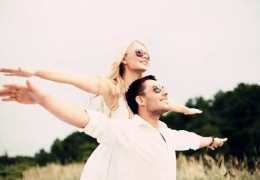 理发师的八字特征