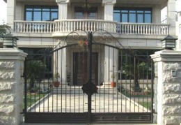 住宅大门朝向西风水好吗