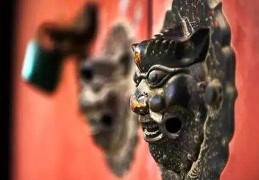 女人老得快八字（女人老得慢的八字）