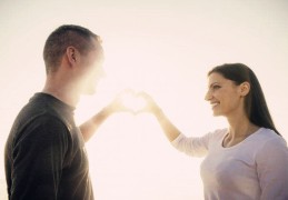 八字看男人对爱情是否专一