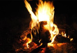 炎上格是富贵之命吗（炎上格是大富大贵的命格吗）