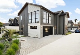 金鱼养七条好不好