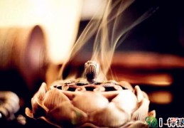 六爻命宫看贫贱富贵