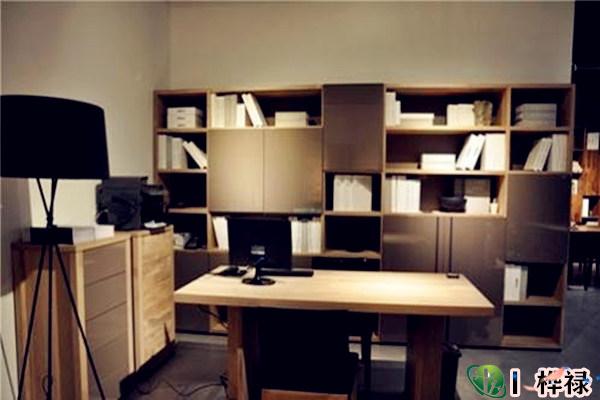 书房书桌摆放位置讲究 -桦玺易学网 书房书桌摆放位置讲究 -桦玺易学网