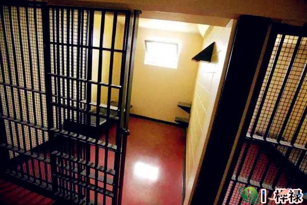 八字断官非牢狱方法-桦玺易学网 八字断官非牢狱方法-桦玺易学网