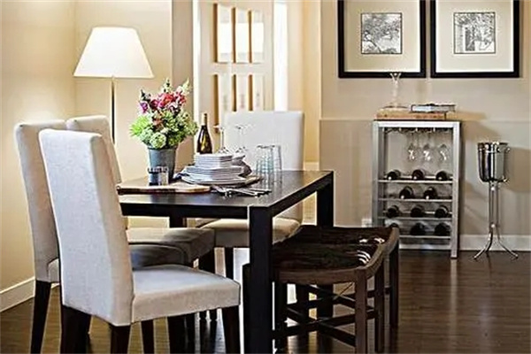 家里餐桌的风水讲究和忌讳-桦玺易学网 家里餐桌的风水讲究和忌讳-桦玺易学网